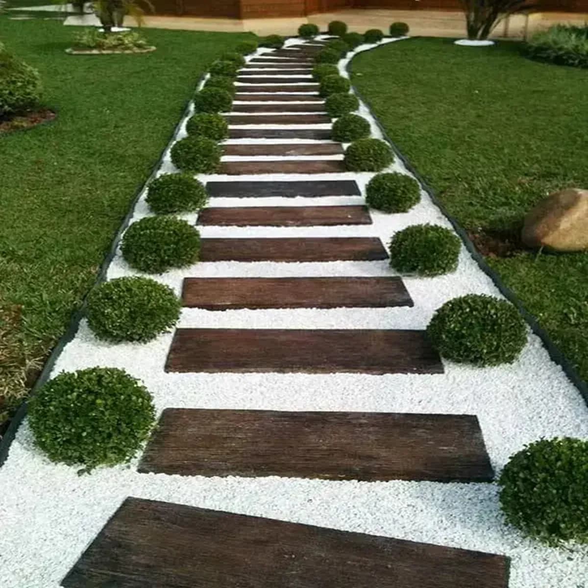 Pedra Dolomita Branca N° 2 Para Jardim 4kg Branco 3 Cm 4 Cm