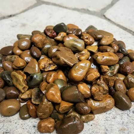Seixo De Rio Natural Marrom Pedra Para Jardim E Vasos 9,5kg Marrom 1 Cm 7 Cm